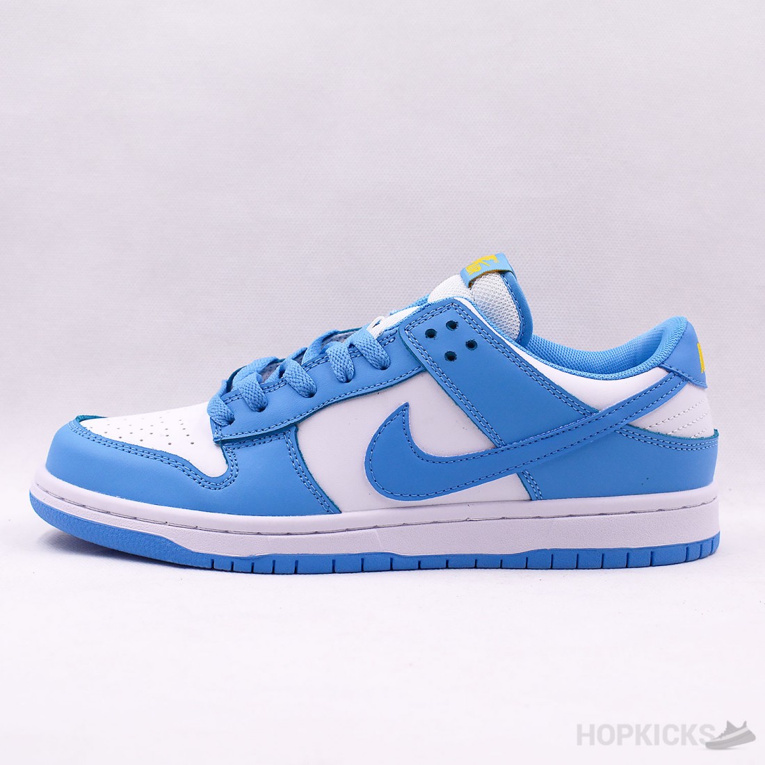 nike dunk lows unc